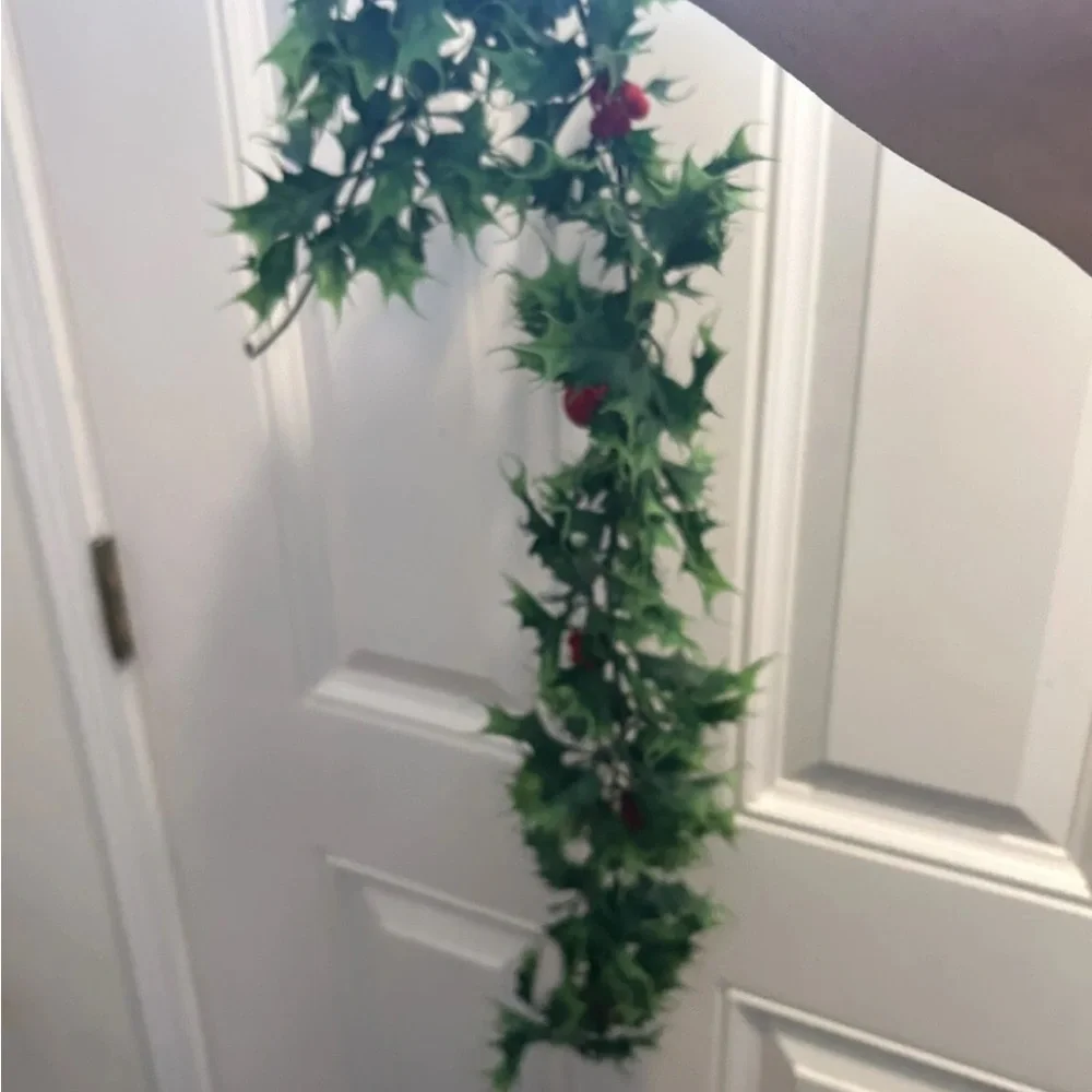 Vtg 1960s Holly & Red Berry Plastic Christmas Garland over 18 Feet!!